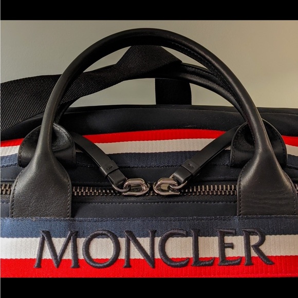 Moncler Kunlum Striped logo-embroidered quilted duffel - Picture 9 of 15